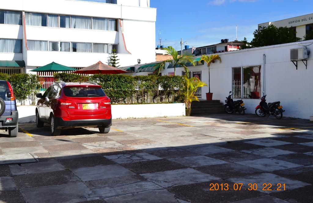 Hotel Calamo Plaza Pitalito Exteriér fotografie